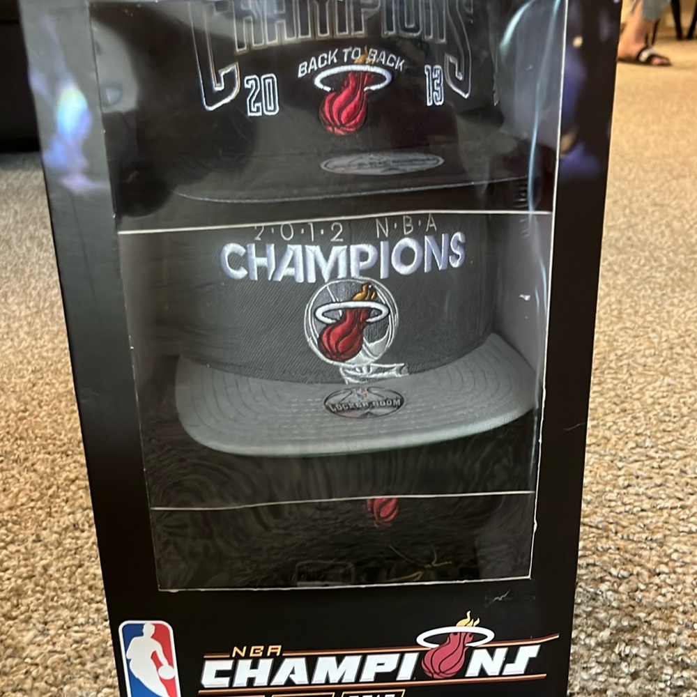 Miami Heat championship caps 2006, 2012, 2013